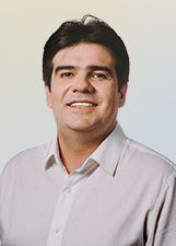 Retrato de EDUARDO CARNEIRO
