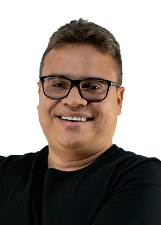Retrato de RENATO MIRANDA