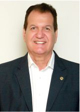 Retrato de ADAILTON MARTINS