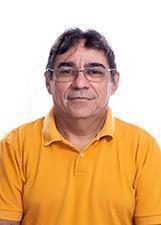 Retrato de CESAR MACHADO