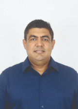 Retrato de ADRIANO SANTOS