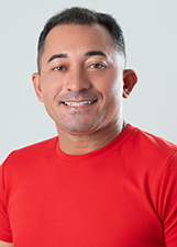 Retrato de LUCIVALDO BARROS