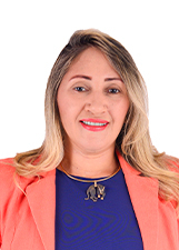 Retrato de RENEIA FERREIRA