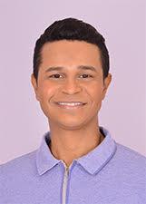Retrato de DOUGLAS PINTO