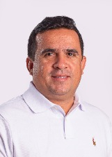 Retrato de JONNIDIO BEZERRA