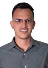 Retrato de TIAGO FERNANDES