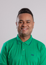 Retrato de TIAGO REIS
