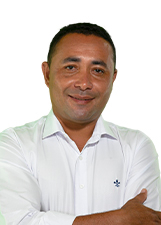 Retrato de NETO DO CAMINHÃO