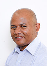 Retrato de DEAN DA ÁGUA RICA
