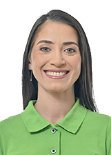 Retrato de MIRIANE NAZARENO