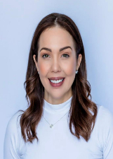Retrato de MAYSA LEÃO