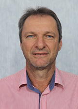 Retrato de ADELAR MARCANTE