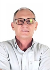 Retrato de FLÁVIO KUNRATH