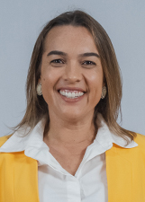 Retrato de DAYANE FERNANDES
