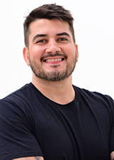 Retrato de RAFAEL TAVARES
