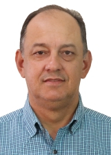 Retrato de EDMAR CHAPÉU FURADO