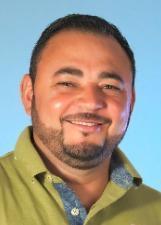 Retrato de LEANDRO MENEZES