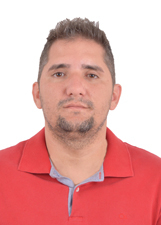 Retrato de JUNINHO BASTOS