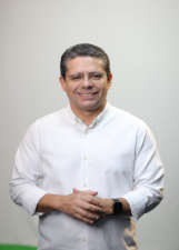 Retrato de ALEXANDRE VASCONCELLOS