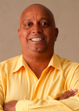 Retrato de NEM VIEIRA