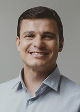 Retrato de REGINALDO RORIZ