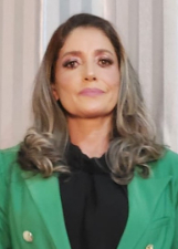 Retrato de LENINHA DA SAÚDE