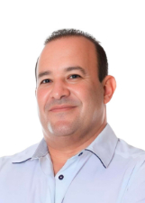 Retrato de CHARLES ARRUDA
