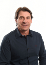 Retrato de CARLOS ROBERTO