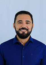Retrato de RENATO TEIXEIRA DA SAÚDE