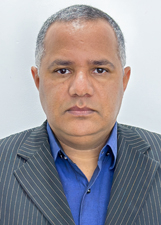 Retrato de FÁBIO AQUINO