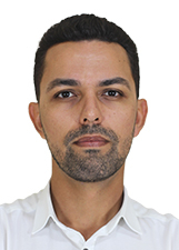 Retrato de MARCOS BRANDÃO