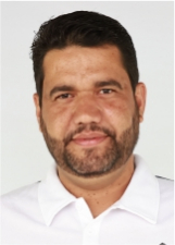 Retrato de ADONIRAN
