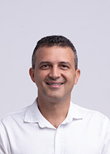 Retrato de TONINHO ARAUJO
