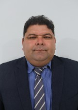 Retrato de MAC LIMA