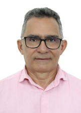 Retrato de NIVAN NORONHA