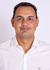 Retrato de EDUARDO DA TROPICAL