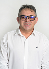 Retrato de IRISMAR MANGUEIRA