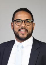 Retrato de FERNANDO SOBRINHO