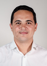 Retrato de JÚNIOR LACERDA
