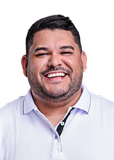 Retrato de GEOVÁ QUEIROZ
