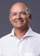 Retrato de LAURINHO MAIA
