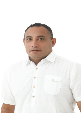 Retrato de EDGLEY ENCANADOR