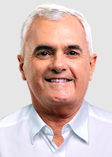 Retrato de DR JOÃO MONTENEGRO