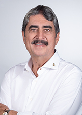 Retrato de TOM MAROJA