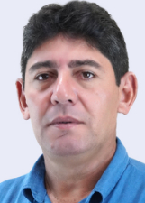 Retrato de EDNALDO GÚ