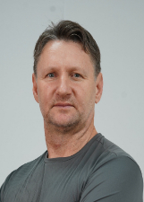 Retrato de EDIMIR KOZAK
