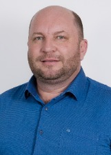 Retrato de NILTON TEGA