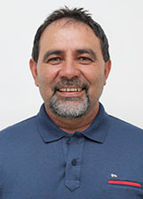 Retrato de LUCIANO MOREIRA
