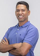 Retrato de WANDERLEY ALVES