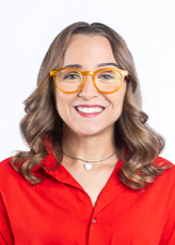 Retrato de KARI SANTOS